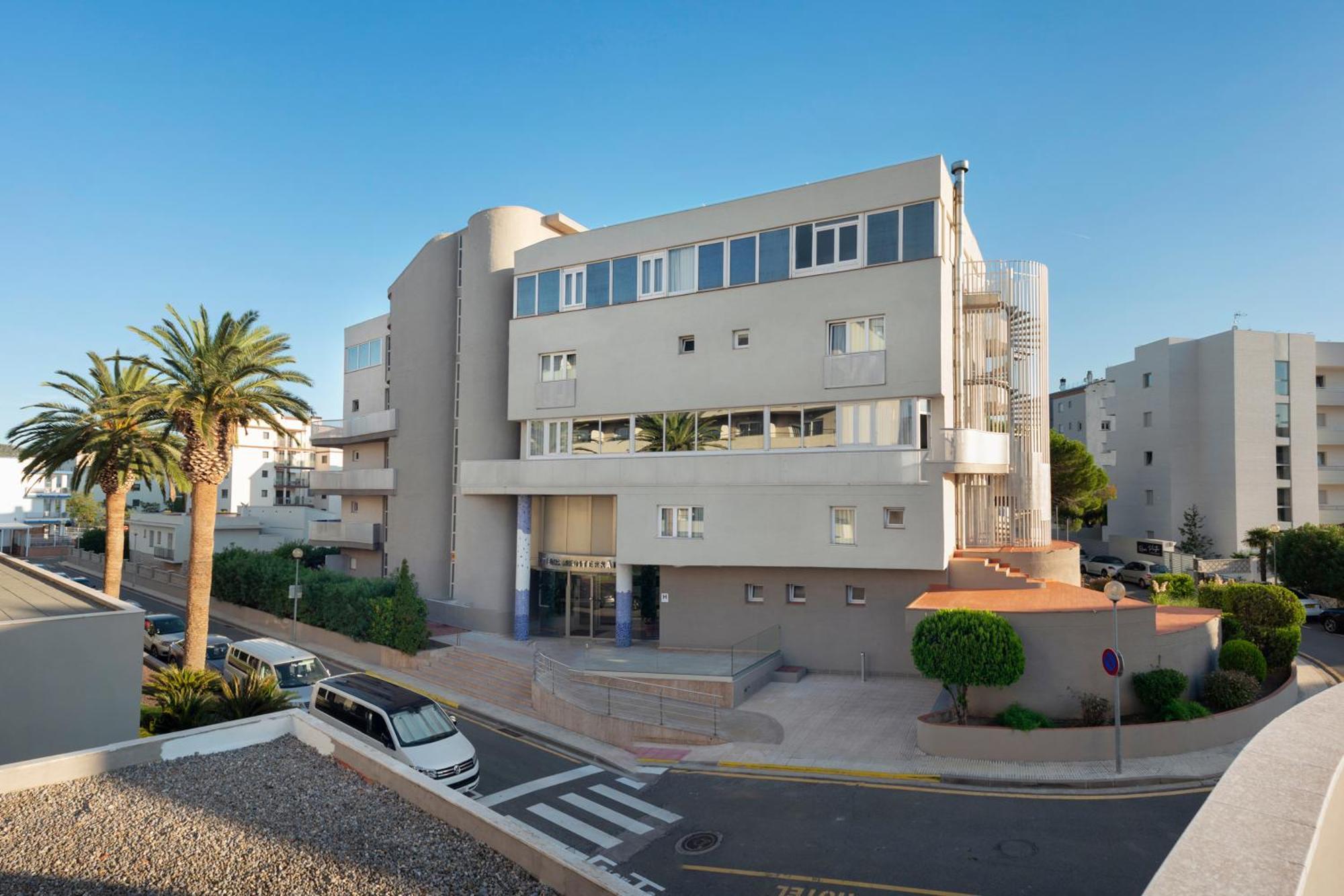 Hotel Mediterraneo 罗萨斯 外观 照片
